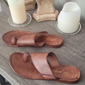 Free People Sant Antoni Slides
